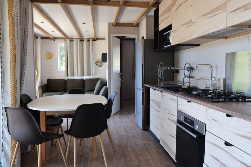 interieur valterra Lodge Solaure cuisine salle a manger 50M2 Chatillon en diois