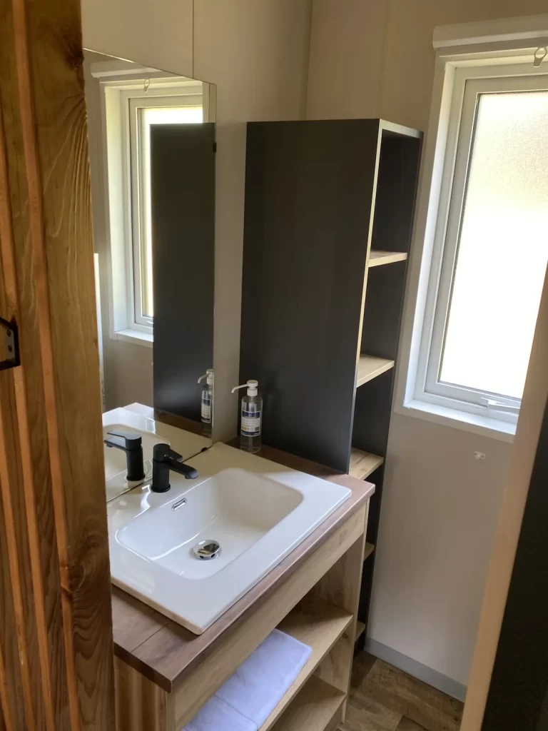 vue salle de bain suite Lodge Ambane Valterra Lodges